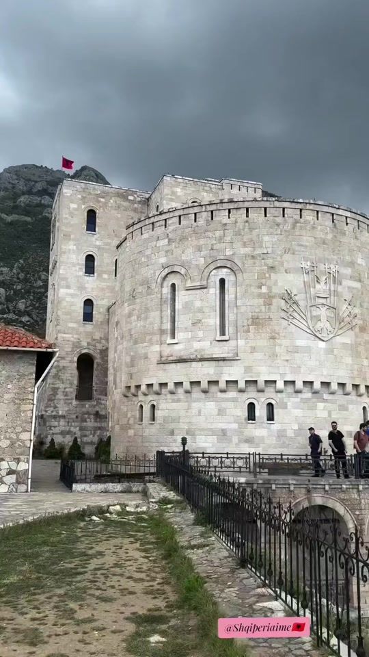 TikTok video thumbnail by l.lovealbania