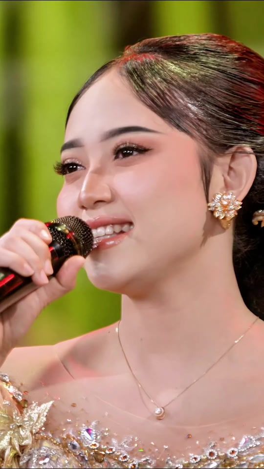 TikTok video thumbnail by dangduthits_