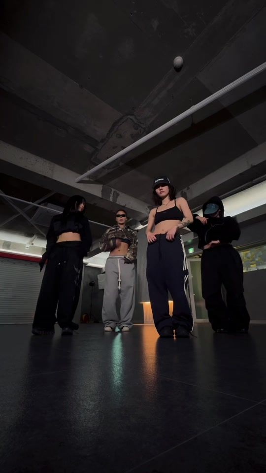 TikTok video thumbnail by hook_dancekorea