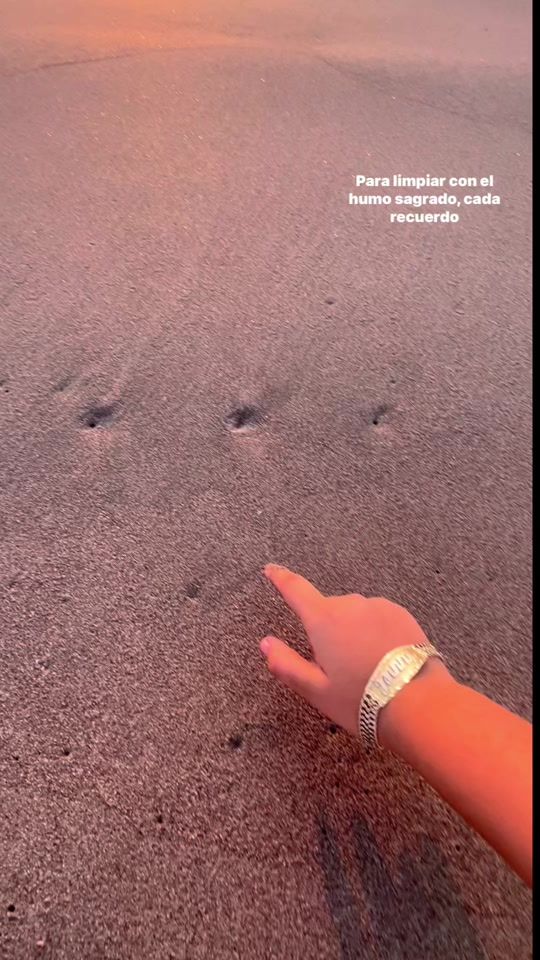 TikTok video thumbnail by itskarolheredia