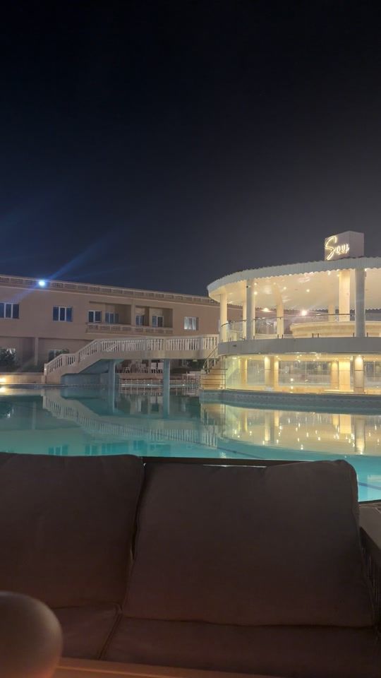 TikTok video thumbnail by farfoosha.live1_0