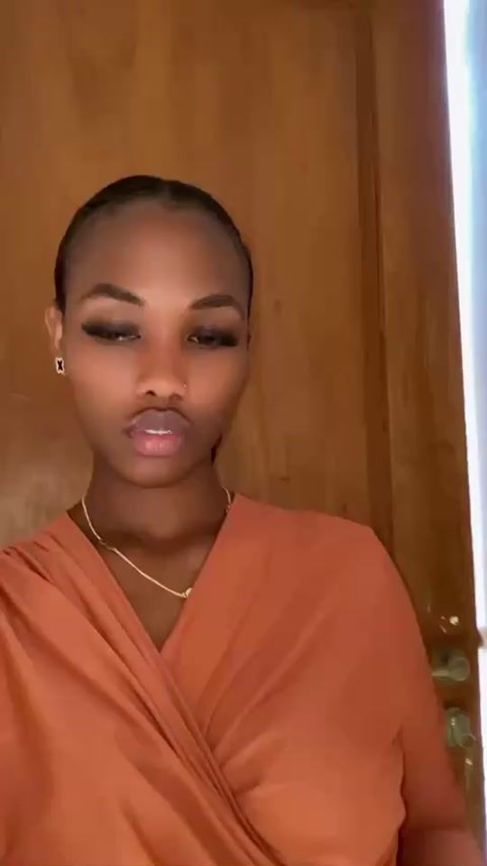 TikTok video thumbnail by isras_mello01