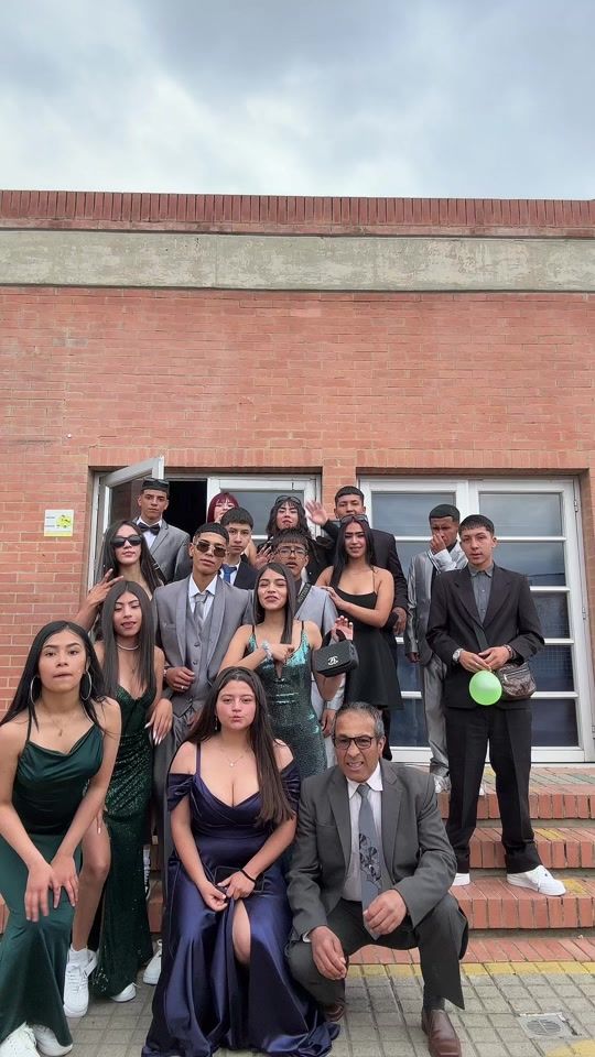 TikTok video thumbnail by prom_2025_dmc0