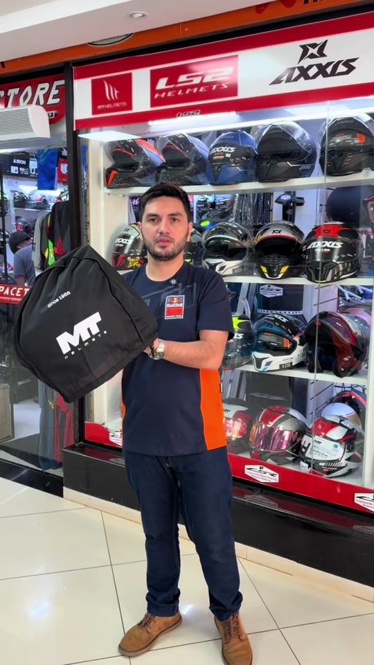 TikTok video thumbnail by capacetestoreracing