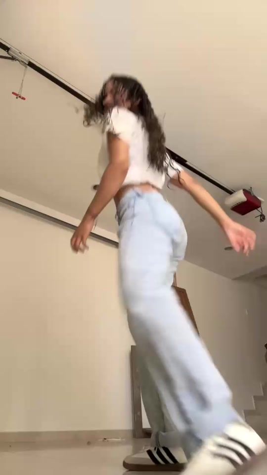 TikTok video thumbnail by x_valentinaaaa