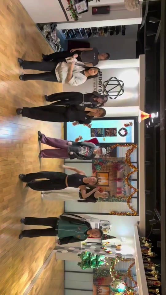 TikTok video thumbnail by trendydance_