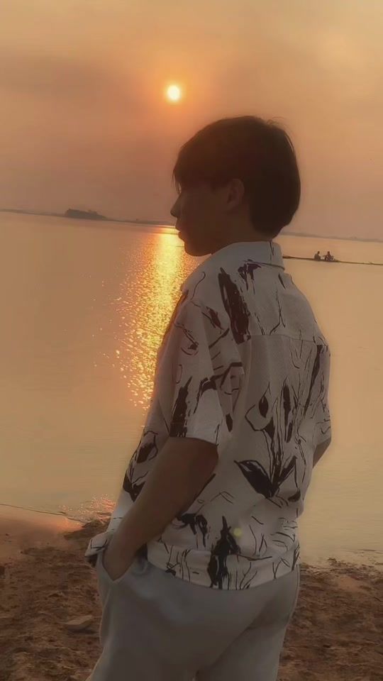 TikTok video thumbnail by leeju.happy