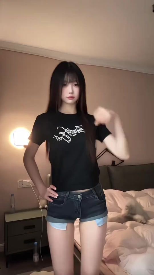TikTok video thumbnail by 2005lynnn_
