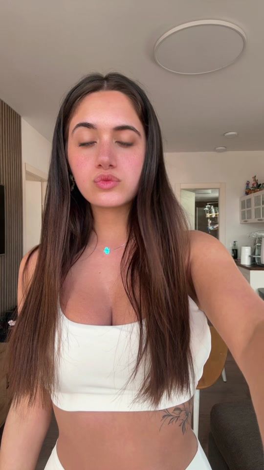 TikTok video thumbnail by liaovadia_