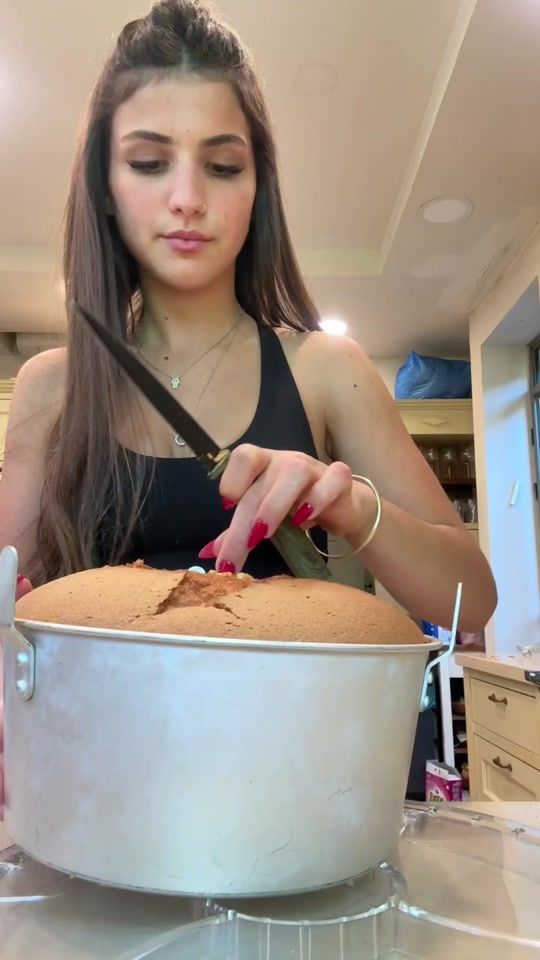 TikTok video thumbnail by roni_f555