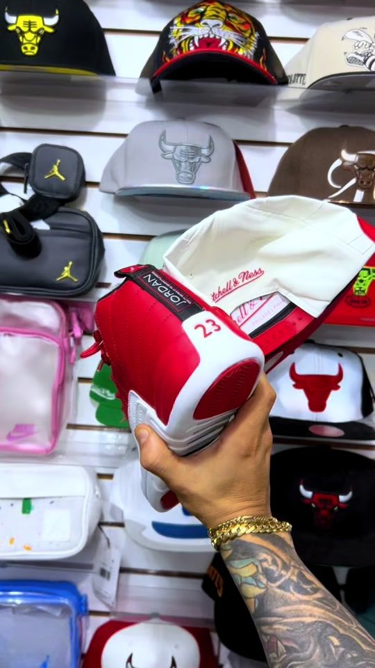 TikTok video thumbnail by dyn.sneakers