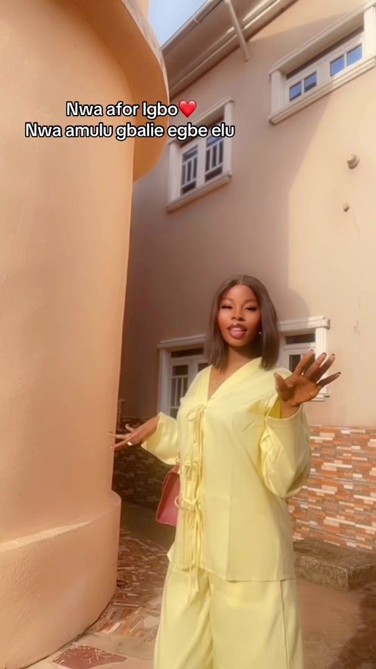 TikTok video thumbnail by moi_love2