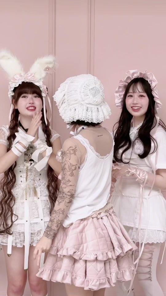TikTok video thumbnail by larmemagazine