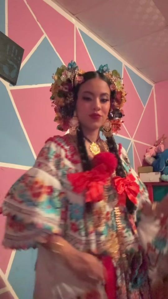 TikTok video thumbnail by mayalis_1526