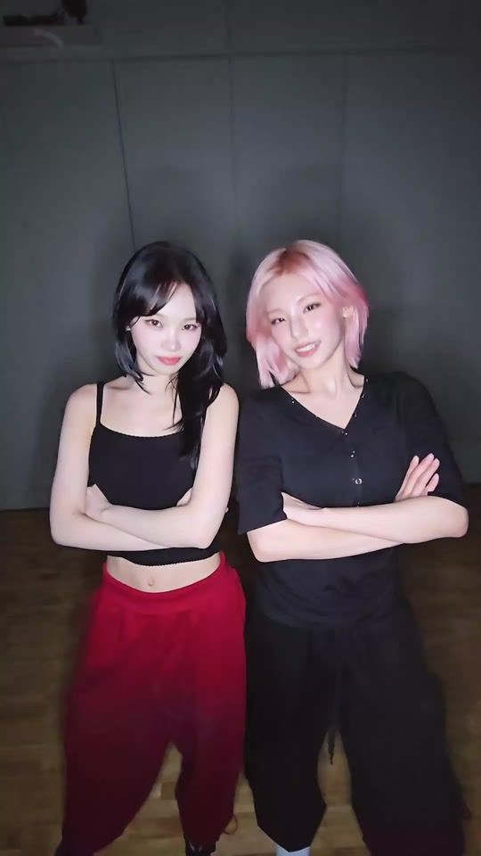 TikTok video thumbnail by le_sserafim