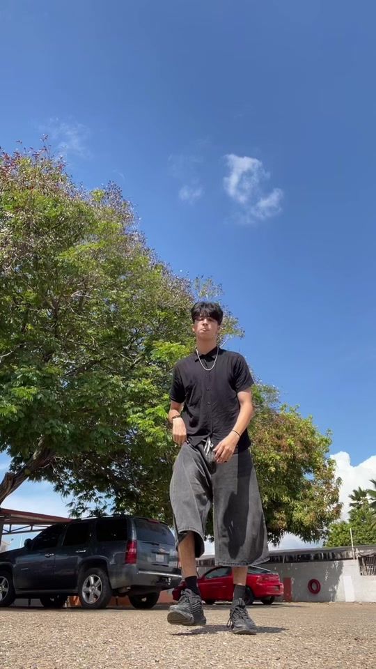 TikTok video thumbnail by jeanssups1
