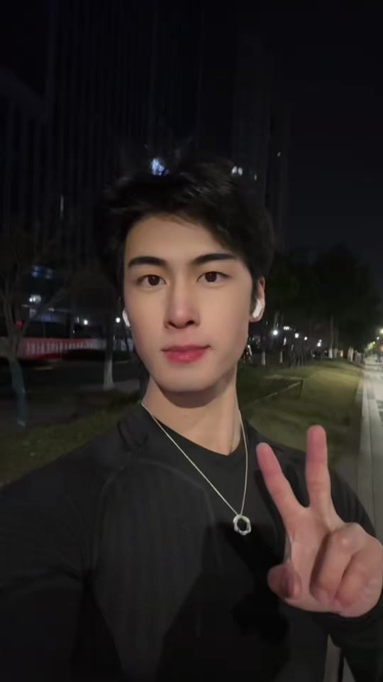 TikTok video thumbnail by coolfeif