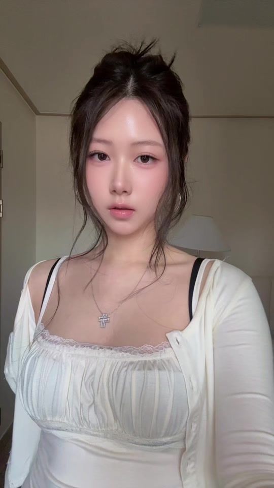 TikTok video thumbnail by heeya044