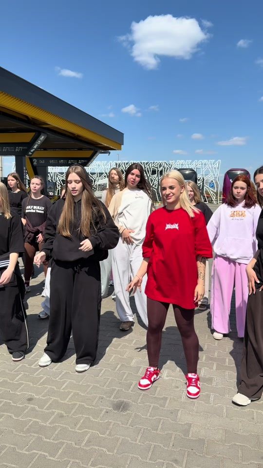 TikTok video thumbnail by bondini