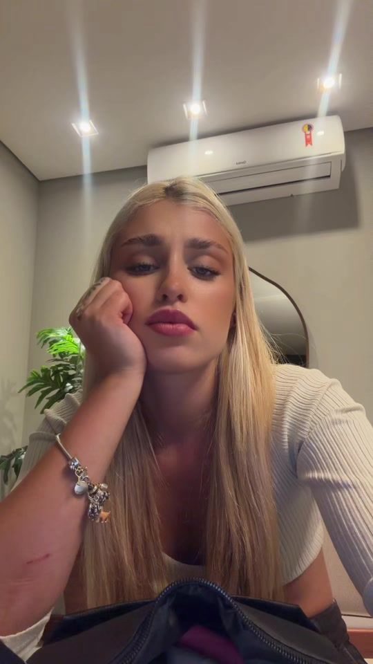 TikTok video thumbnail by moarinha_