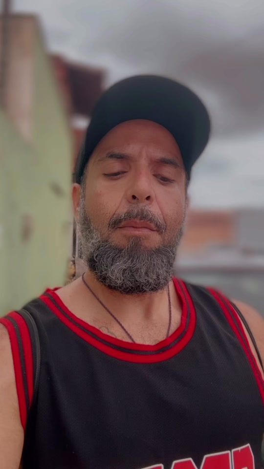 TikTok video thumbnail by eduardolevi_