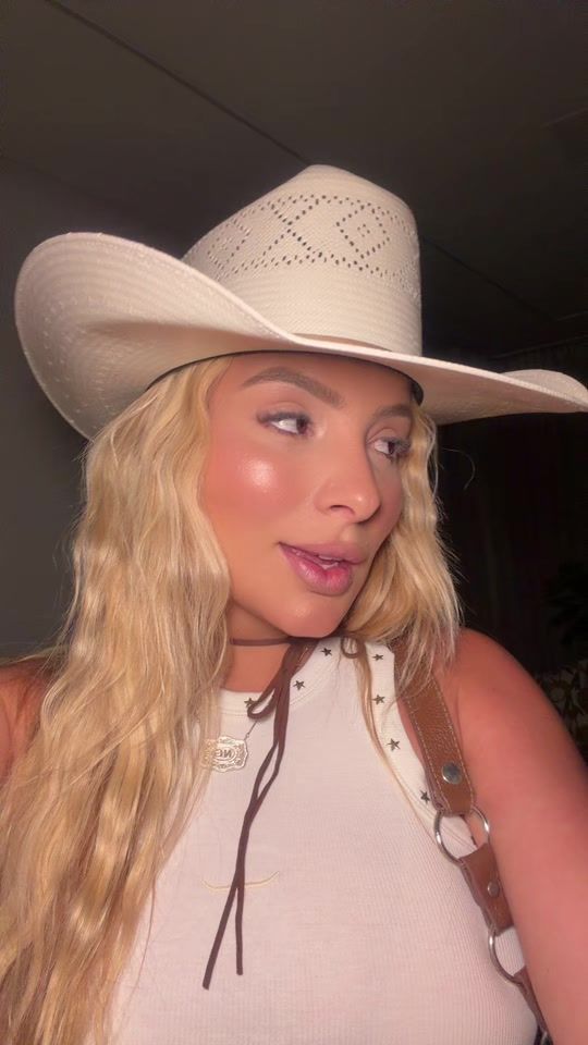 TikTok video thumbnail by _nicollygraca