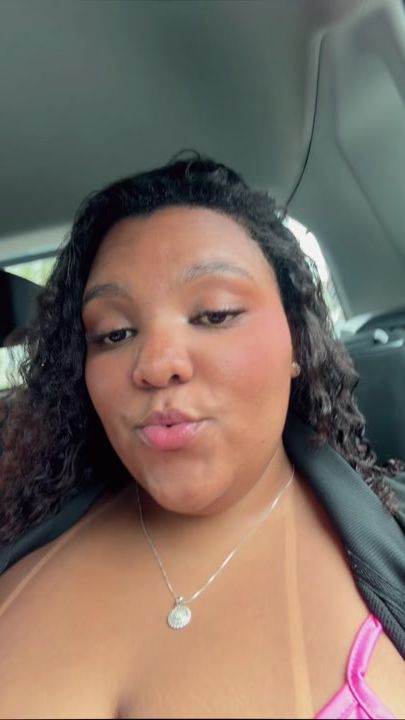 TikTok video thumbnail by carolaainneee