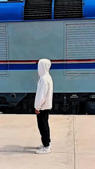 TikTok video thumbnail by melo_manmello