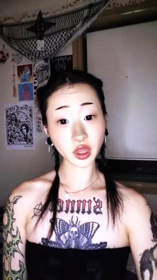 TikTok video thumbnail by gimmeyourteeth