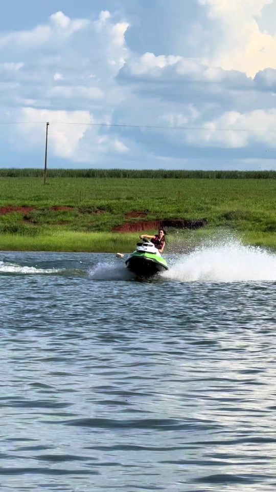TikTok video thumbnail by biancamartins.jetski