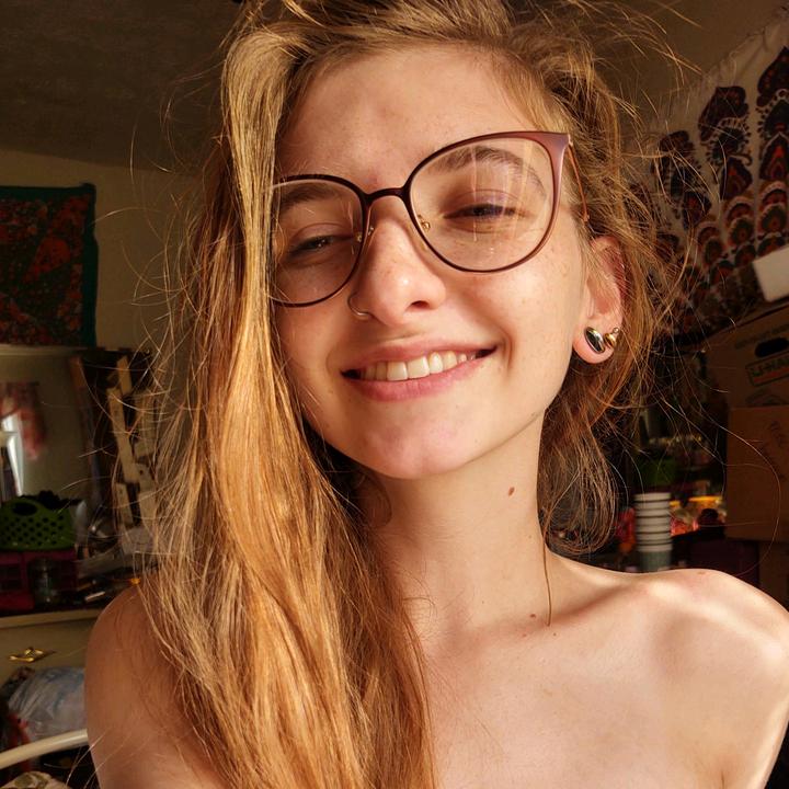 🦄 @gingerpeach94 - Ginger Rapunzel - TikTok