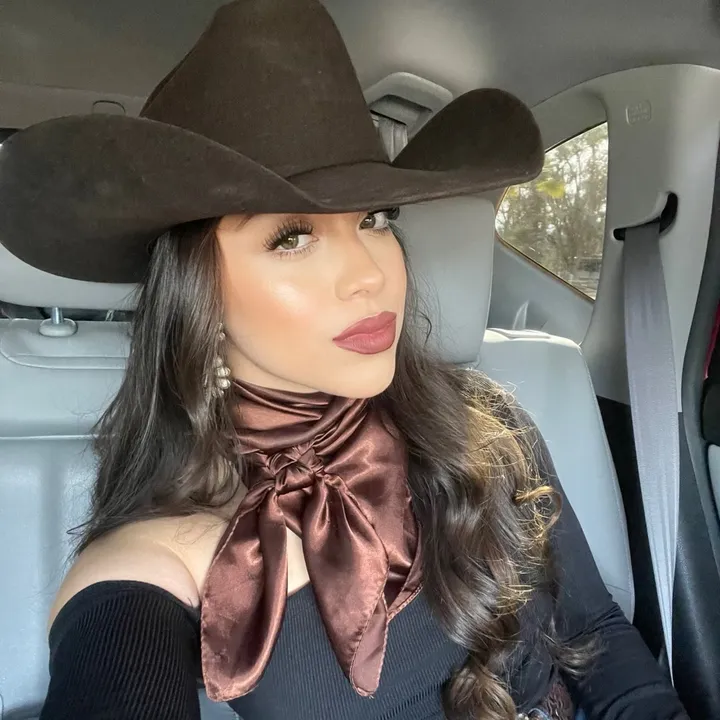 annabelllleo