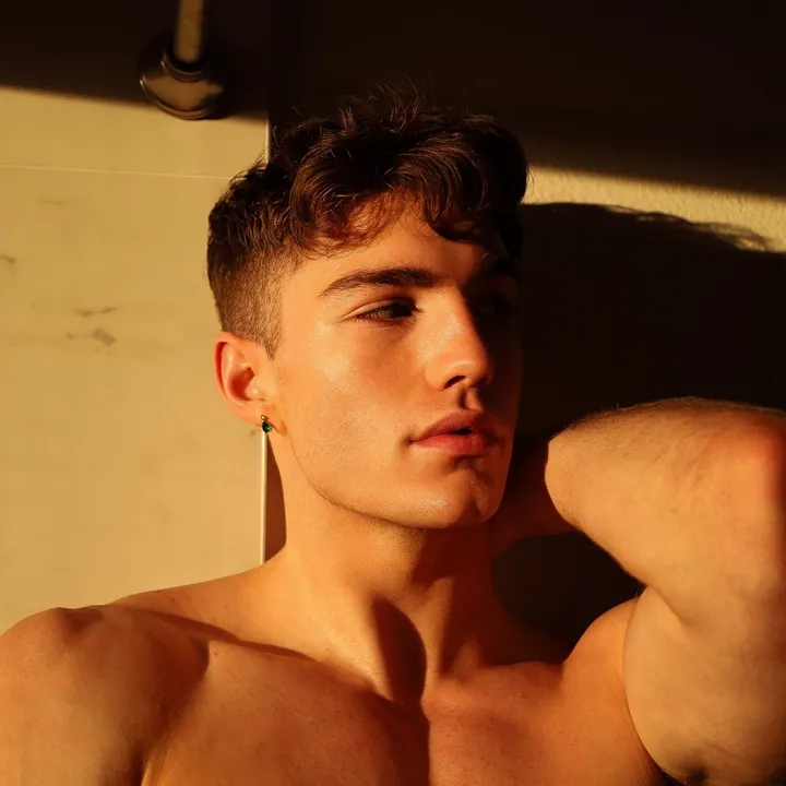 hazelhoffmanofficial