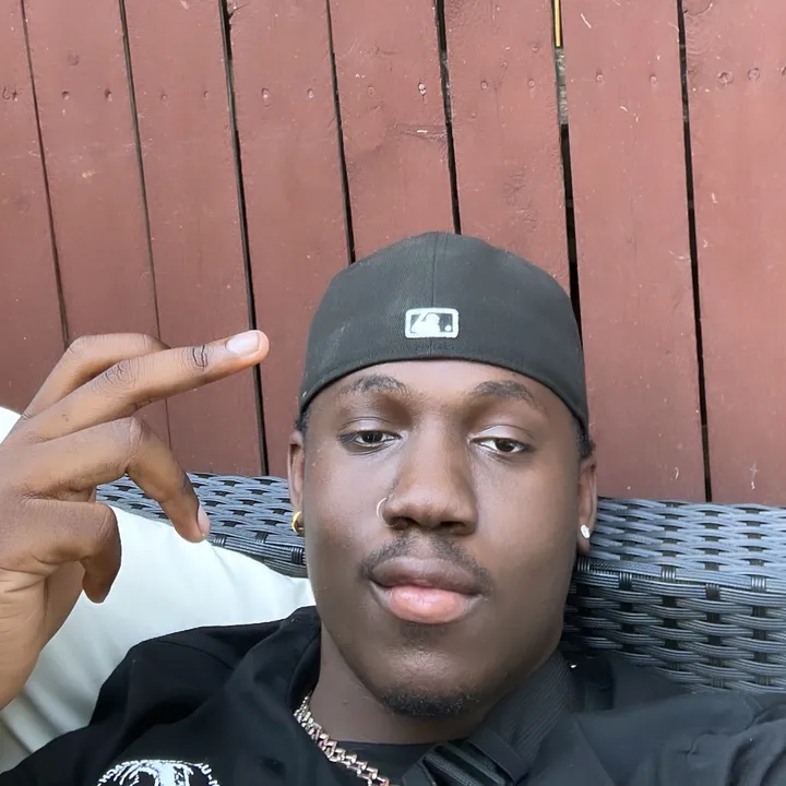 @prettyboykayb1 @prettyboykayb1