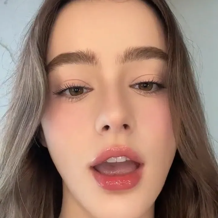 @myyv_kelly1018