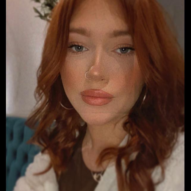 @kelsiemills123