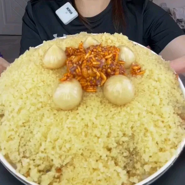 @buzz.eatingshow