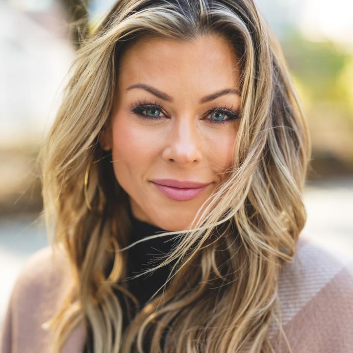 He has what doctors call a little bit | Carrie Abrego (@carrieyourbeauty)