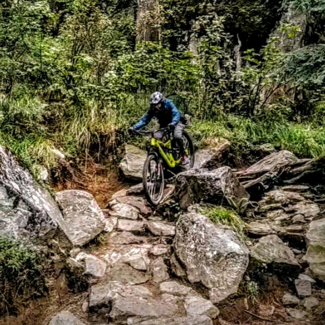 @cesarayalamountainbiker