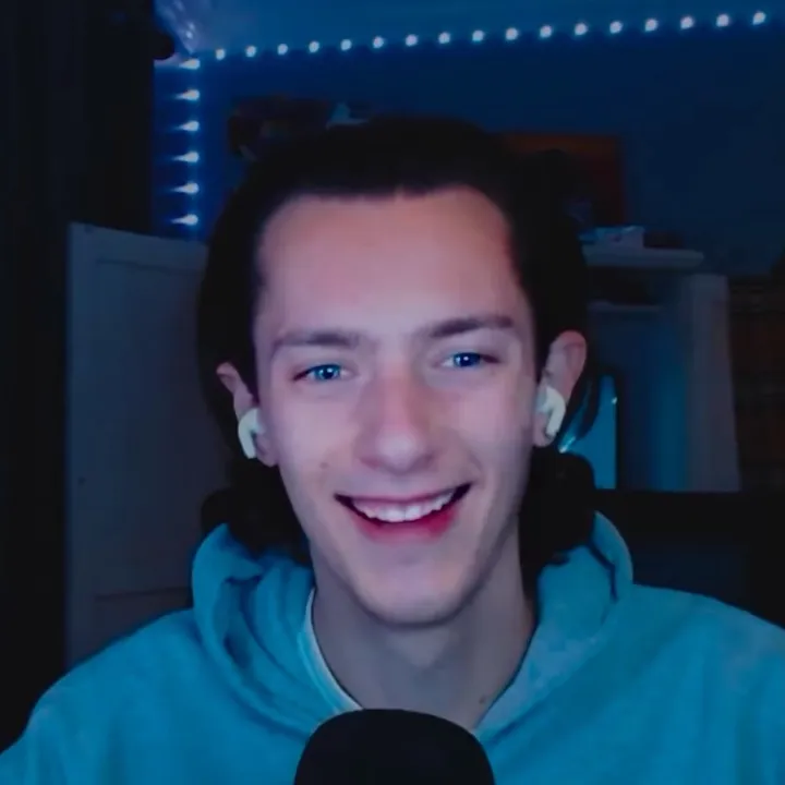 aidanhunter.reacts