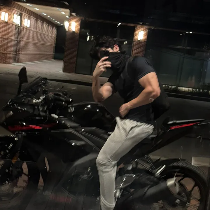 @urfavbikerdan - RedHood