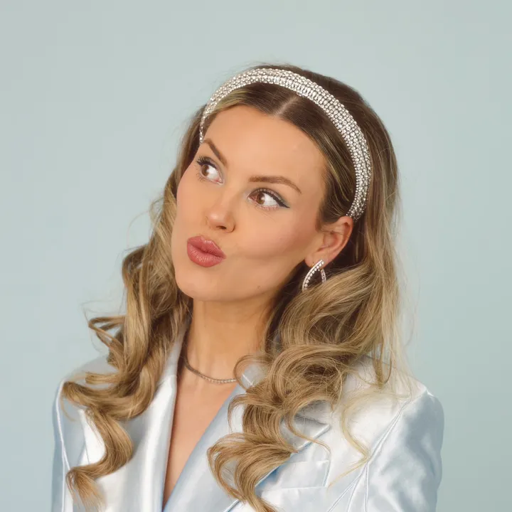 @annaredman - Anna Redman