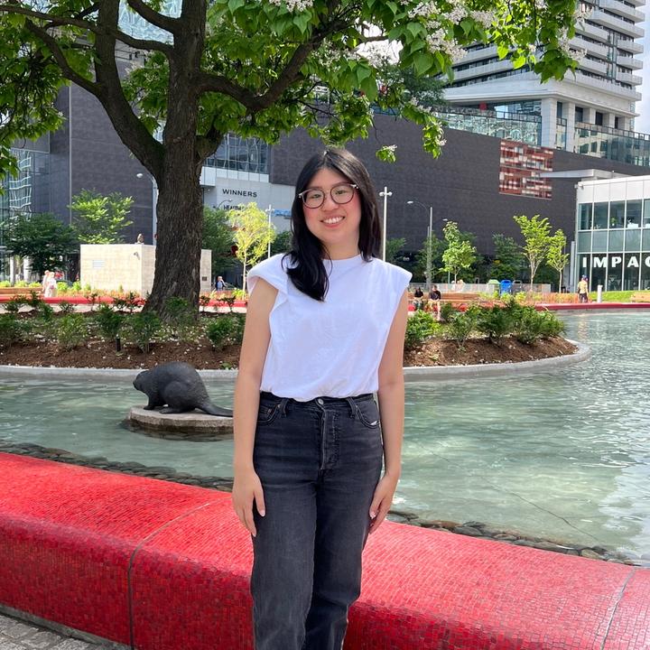 🦄 itskellyla Kelly La TikTok