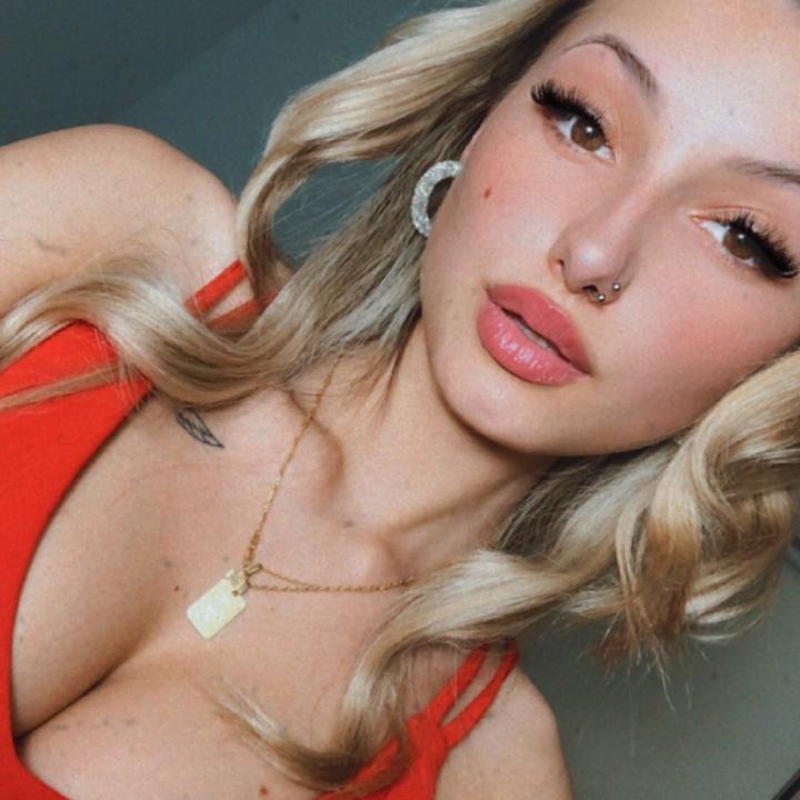 @julicicerelli