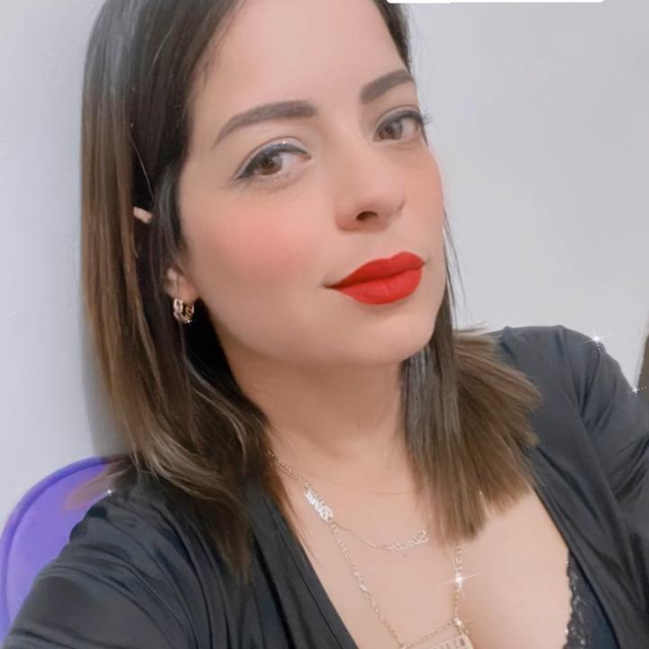 @melychapar - Michelle CHR