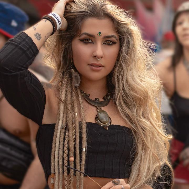 Looks inspiração para curtir a Bruna Schmitt (@bruu_schmitt)