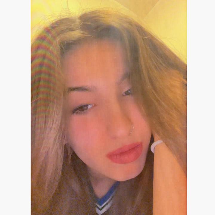@r4cheleee._