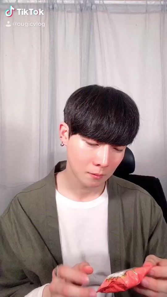 TikTok video thumbnail by oooogggiic